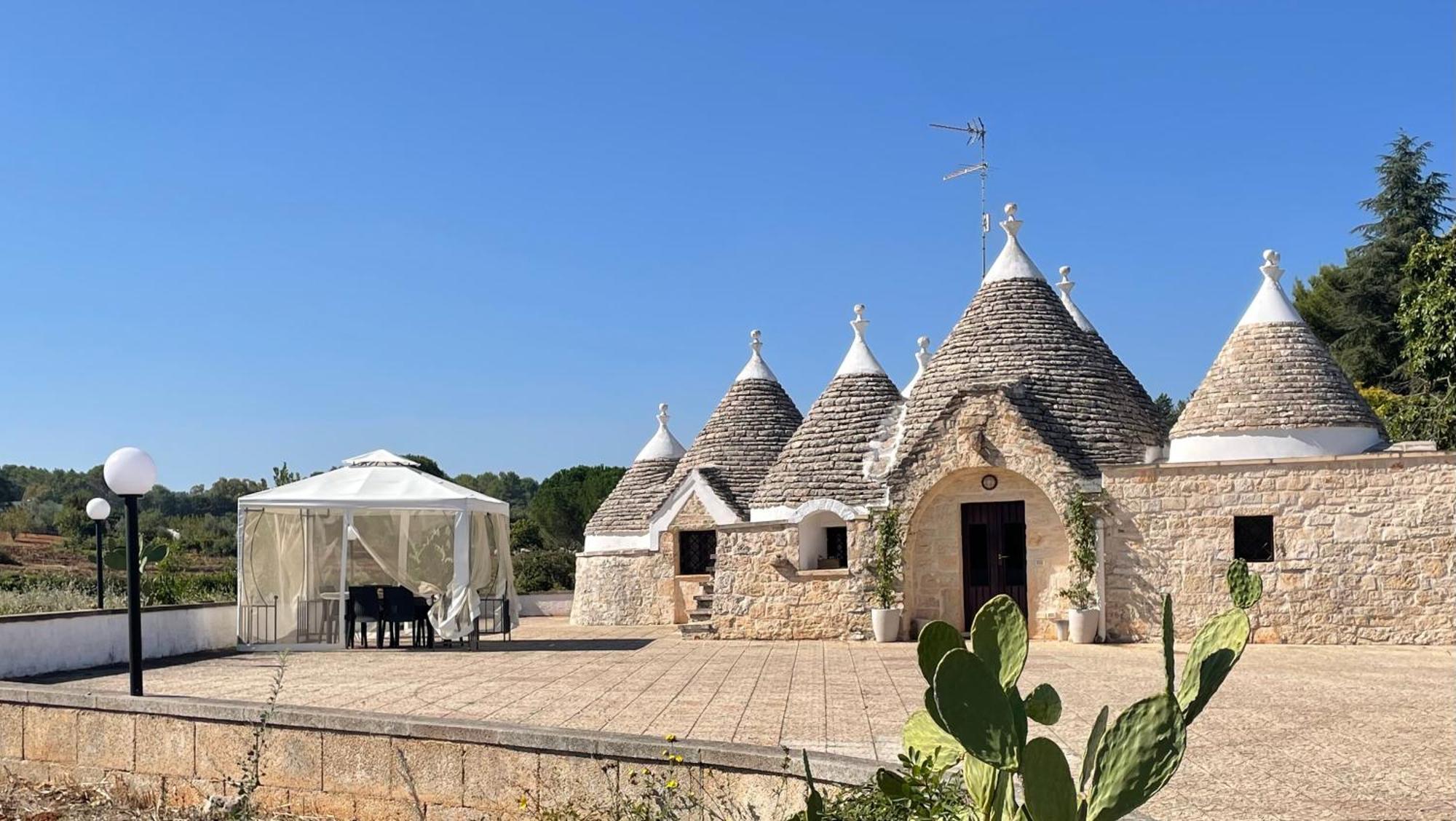 Trulli Del Sole Villa Martina Franca Ngoại thất bức ảnh